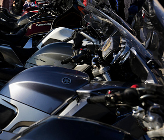 Врач бердской больницы разбился насмерть на мотоцикле
