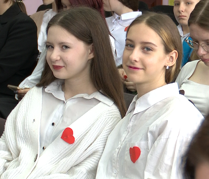 Отделение Красного Креста открыли в школе №141 на Первомайке